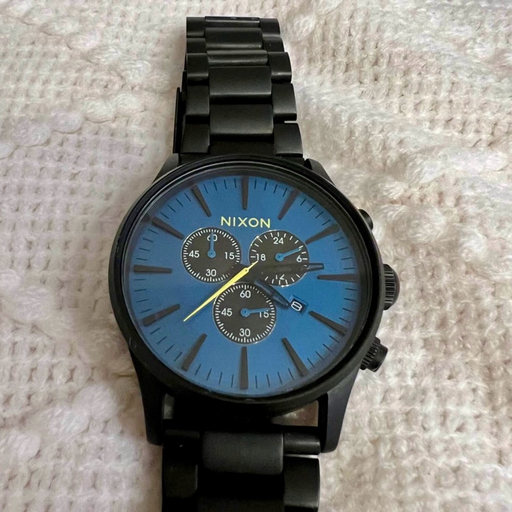 Nixon Sentry Midnight Black and Ocean Blue Chronograph Watch - Picture 10 of 10